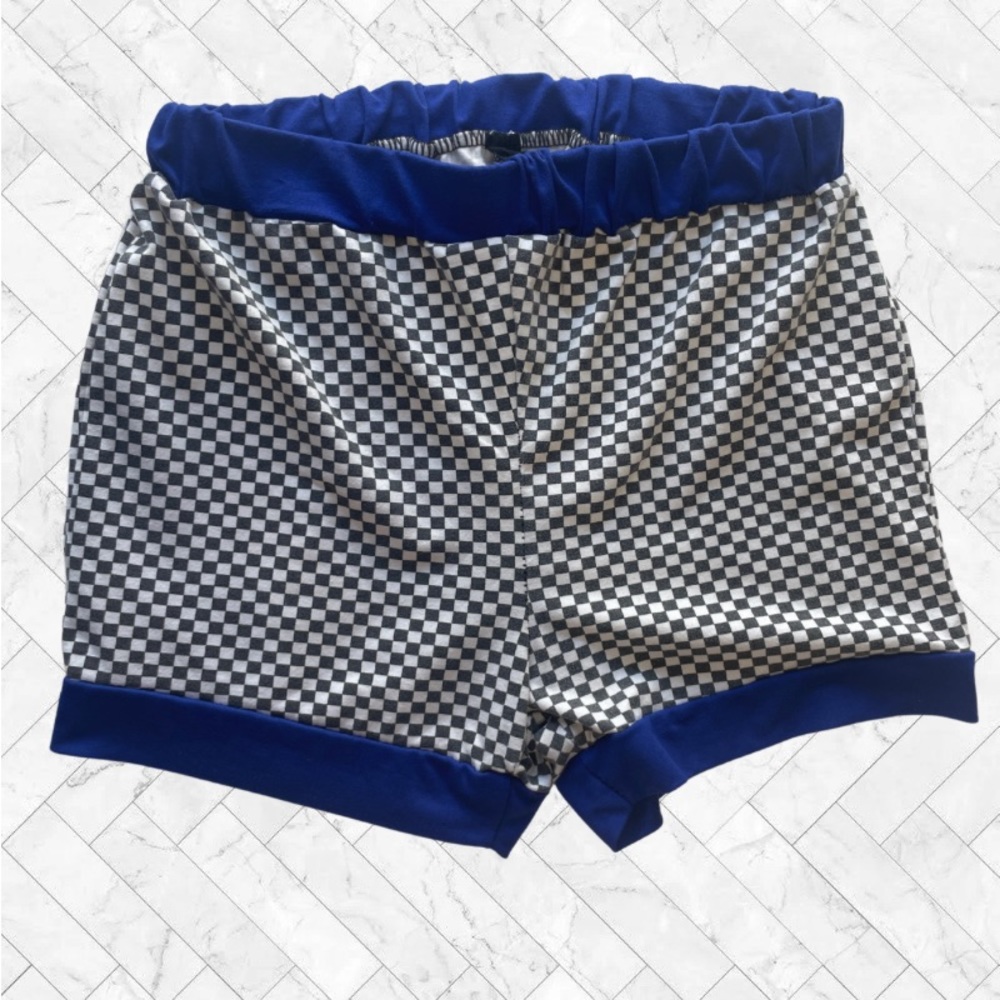 Cardigan/Shorts MATCHING SET - Picture 6 of 7